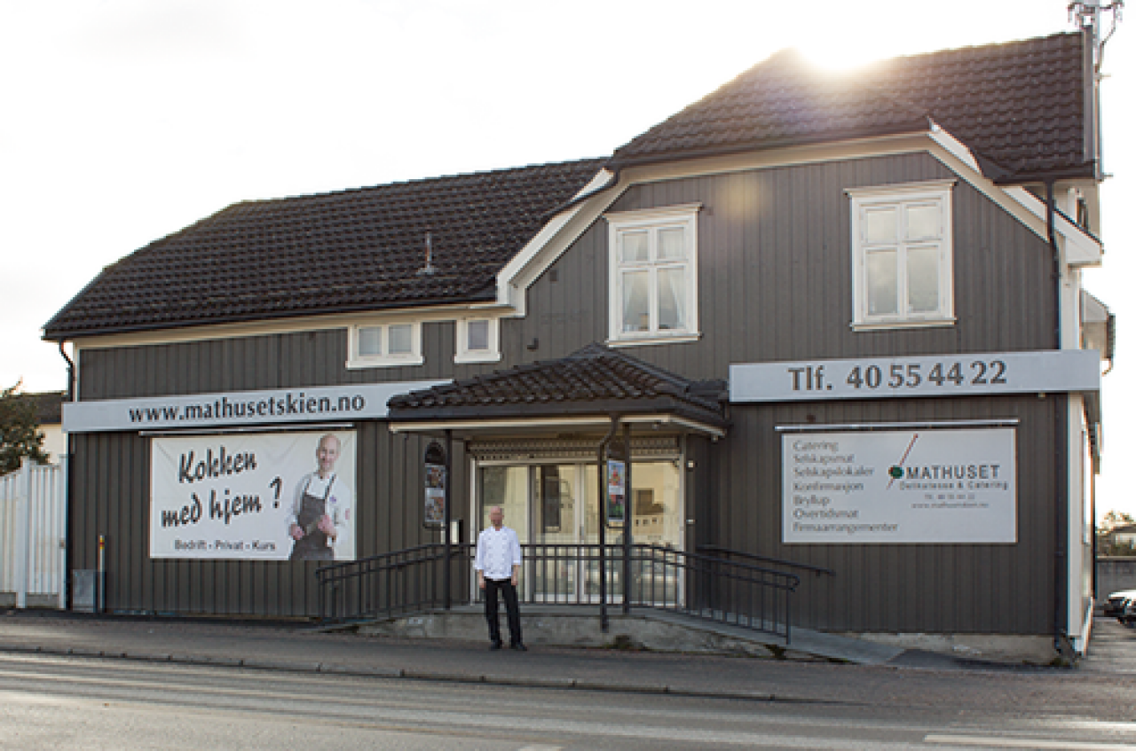 Gamle Mathuset Skien i Hesselbergsgate.
